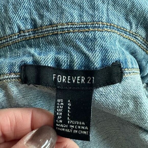 Studded Denim Vest - Picture 5 of 6